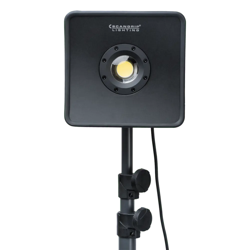 Штатив для розміщення світлодіодних
прожекторів Scangrip Tripod 3m
(03.5431)