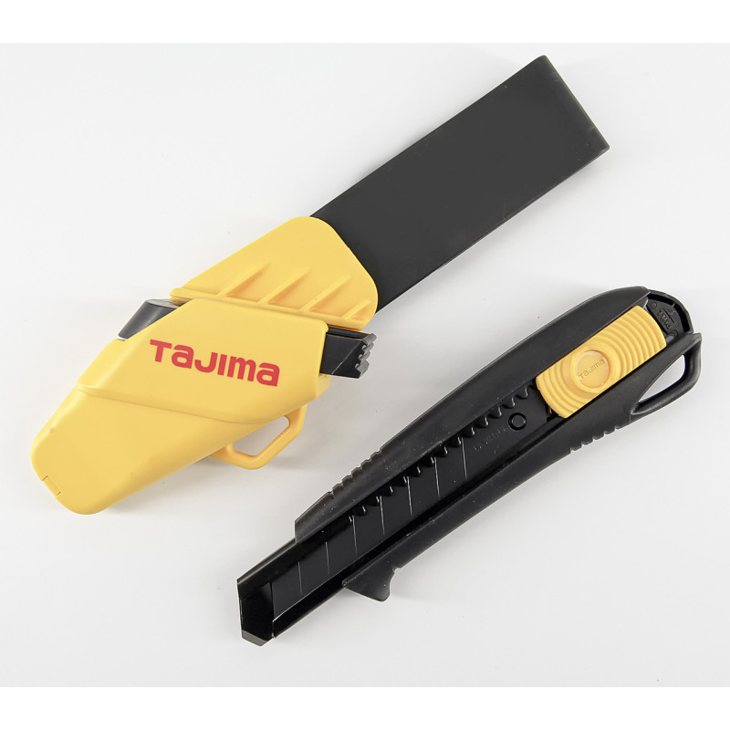 Ніж будівельний TAJIMA DC-L560BSFBL 18 мм (1101-1704)